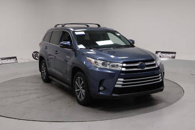 2019 Toyota Highlander Hybrid XLE AWD photo