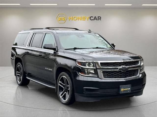 2018 Chevrolet Suburban LT 4WD photo