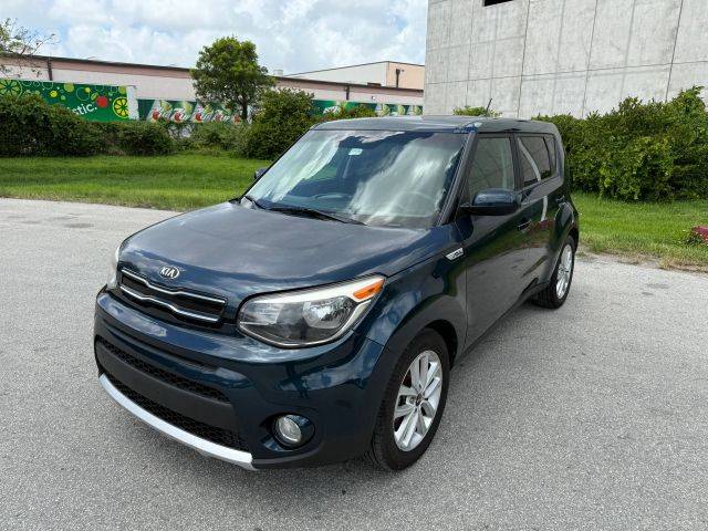 2018 Kia Soul + FWD photo