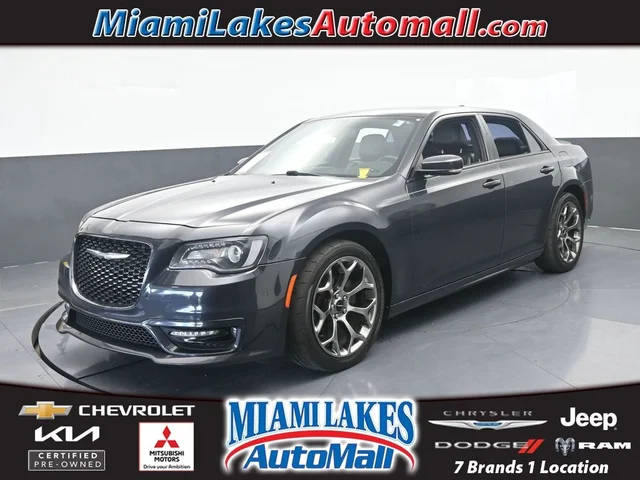 2018 Chrysler 300 300S RWD photo