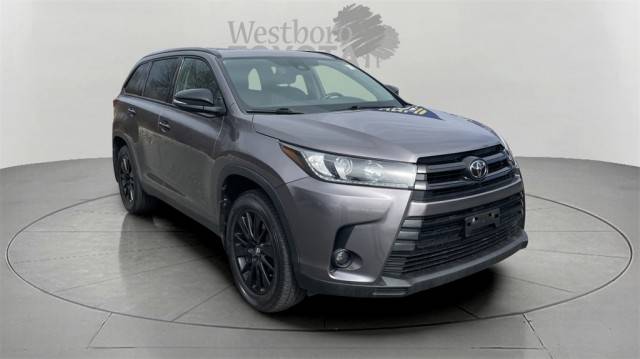 2019 Toyota Highlander SE AWD photo