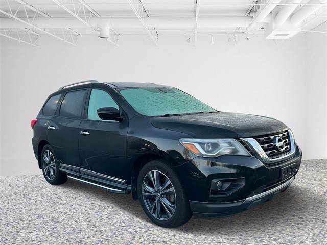 2019 Nissan Pathfinder Platinum 4WD photo