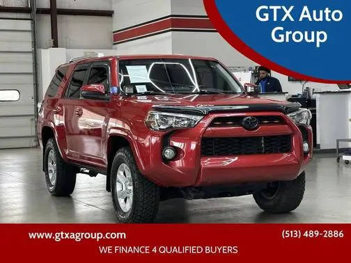 2018 Toyota 4Runner SR5 4WD photo