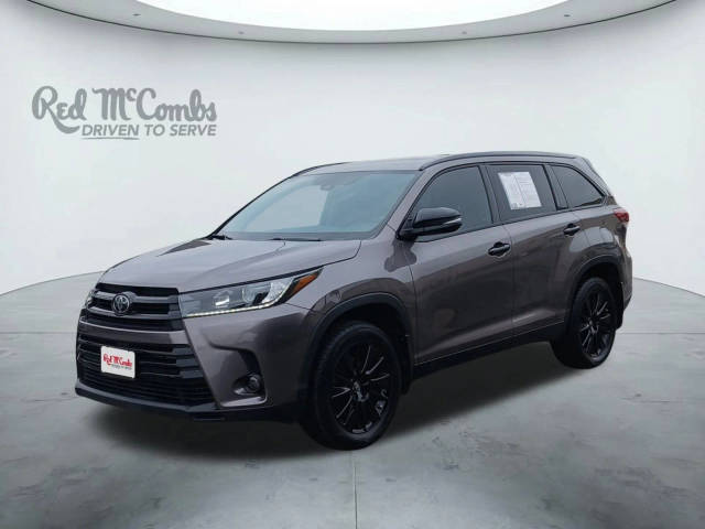 2019 Toyota Highlander SE FWD photo