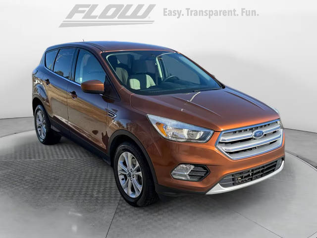 2017 Ford Escape SE FWD photo