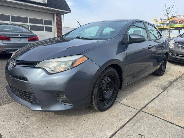 2016 Toyota Corolla LE FWD photo