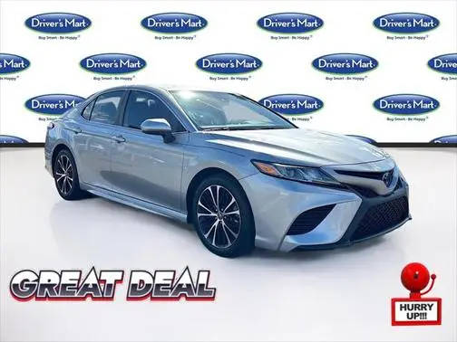 2019 Toyota Camry SE FWD photo