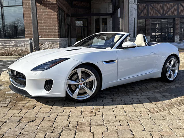 2019 Jaguar F-Type P300 RWD photo