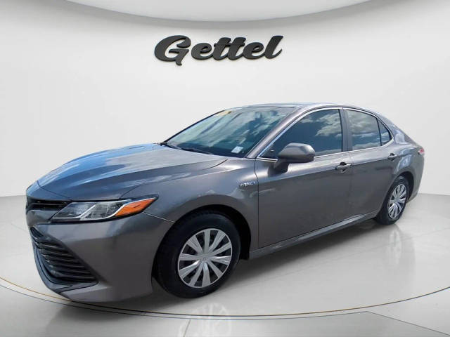 2019 Toyota Camry Hybrid LE FWD photo