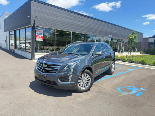 2019 Cadillac XT5 FWD FWD photo
