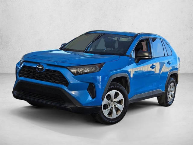 2019 Toyota RAV4 LE FWD photo