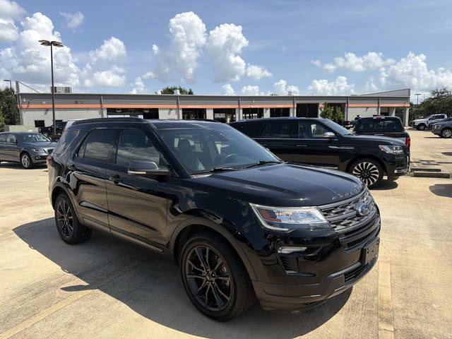 2019 Ford Explorer XLT FWD photo
