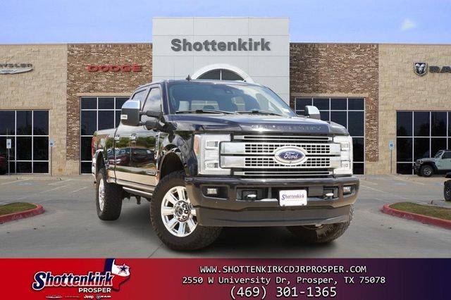 2019 Ford F-250 Super Duty Platinum 4WD photo