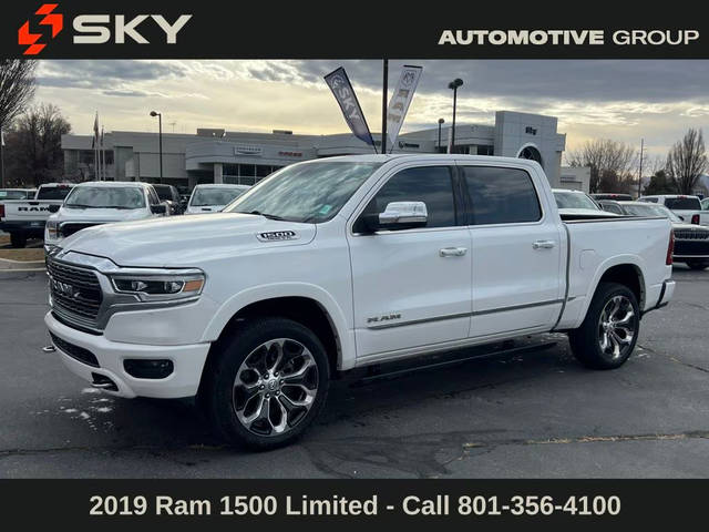 2019 Ram 1500 Limited 4WD photo