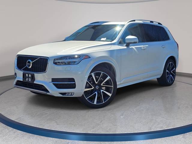 2019 Volvo XC90 Momentum AWD photo