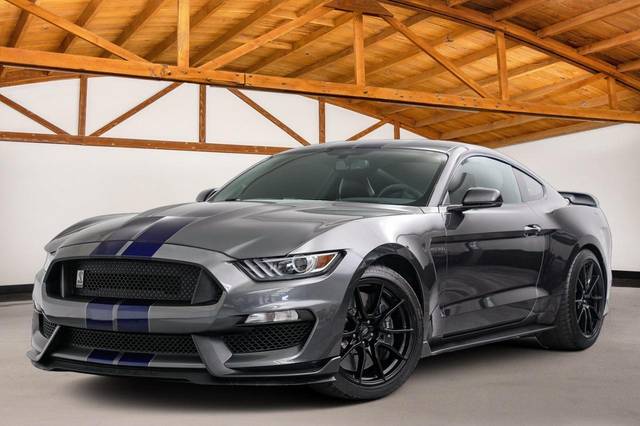 2019 Ford Mustang Shelby GT350 RWD photo