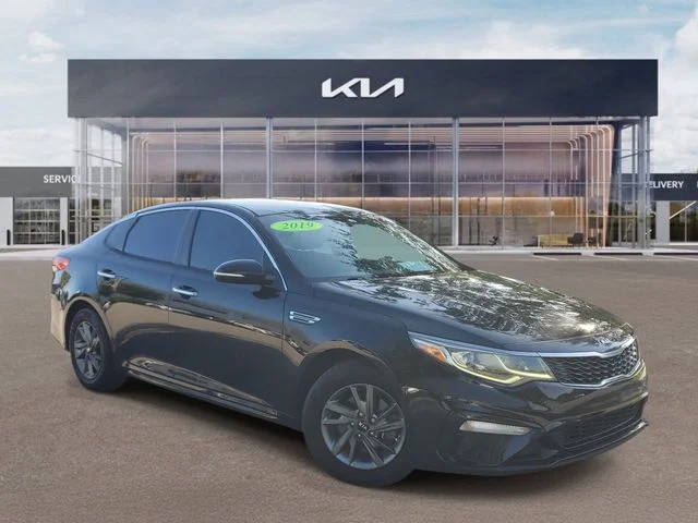 2019 Kia Optima LX FWD photo