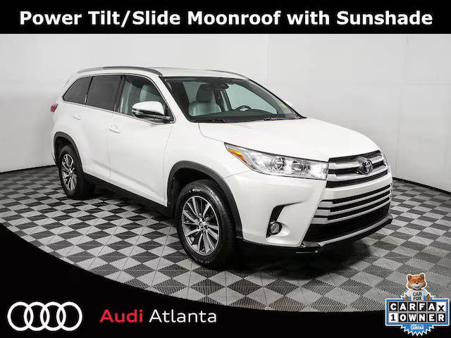2019 Toyota Highlander XLE FWD photo