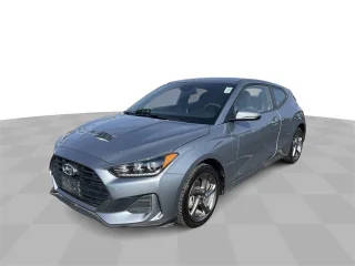 2019 Hyundai Veloster 2.0 FWD photo