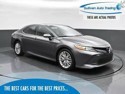 2019 Toyota Camry XLE FWD photo