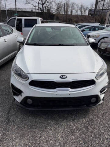 2019 Kia Forte LXS FWD photo