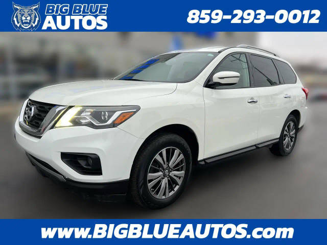 2018 Nissan Pathfinder SV 4WD photo