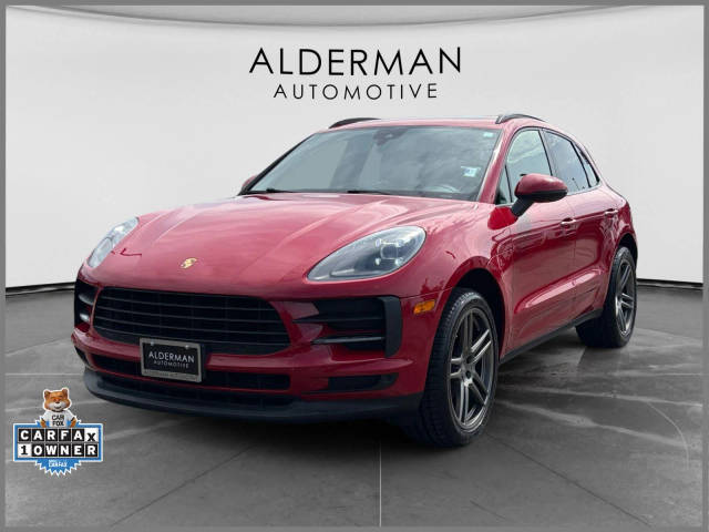 2019 Porsche Macan AWD photo