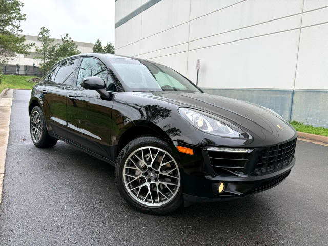 2016 Porsche Macan S AWD photo