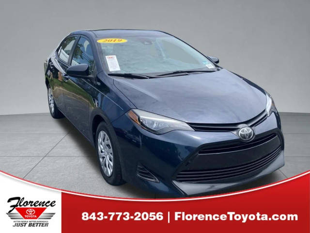 2019 Toyota Corolla LE FWD photo