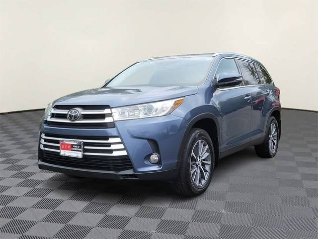 2019 Toyota Highlander XLE AWD photo