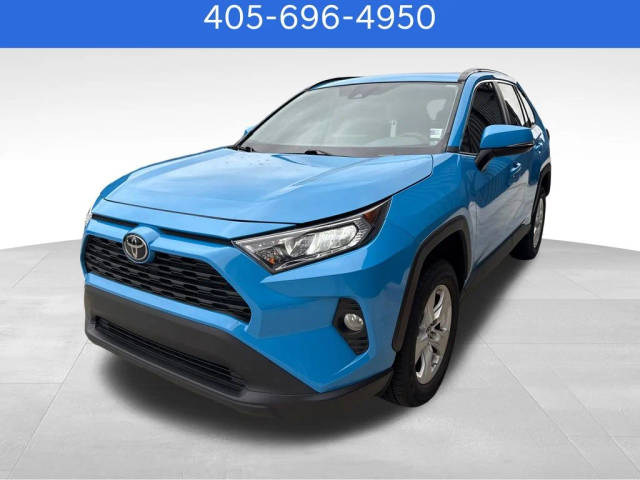 2019 Toyota RAV4 XLE FWD photo