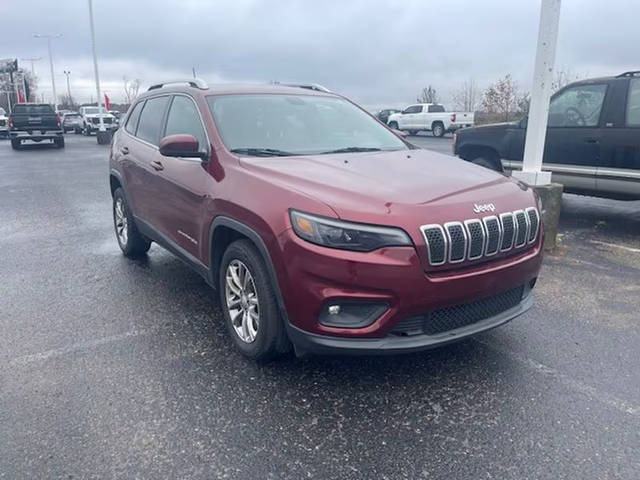 2019 Jeep Cherokee Latitude Plus FWD photo