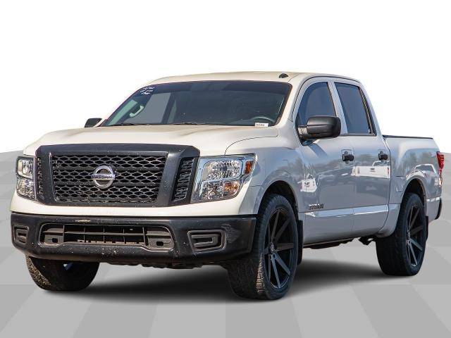 2019 Nissan Titan S RWD photo