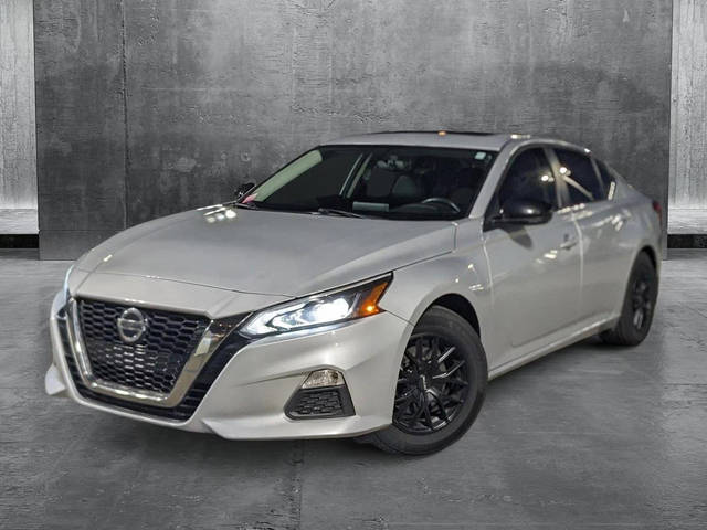 2019 Nissan Altima 2.5 SR FWD photo