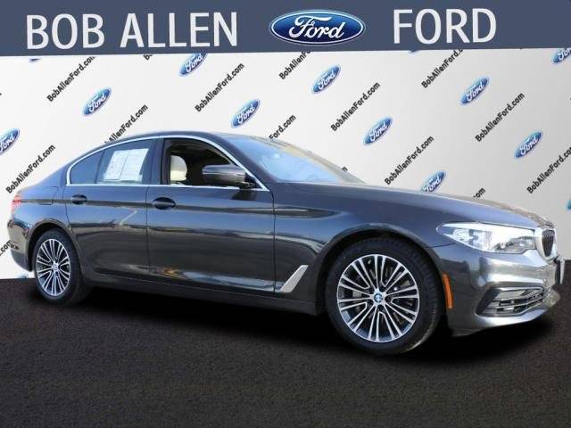 2019 BMW 5 Series 540i xDrive AWD photo