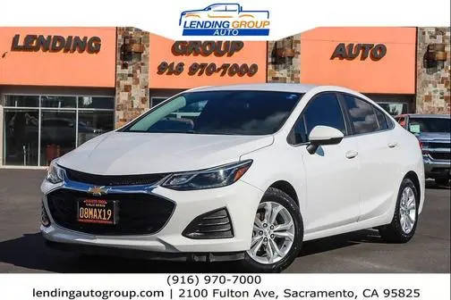 2019 Chevrolet Cruze LT FWD photo