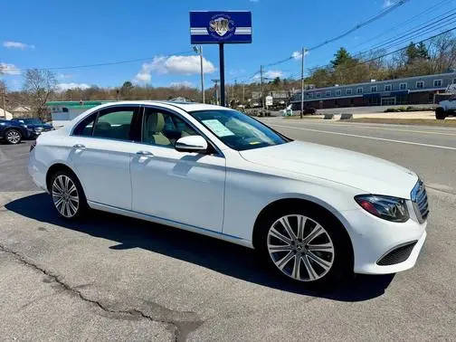 2019 Mercedes-Benz E-Class E 300 AWD photo