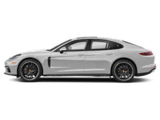2019 Porsche Panamera  RWD photo