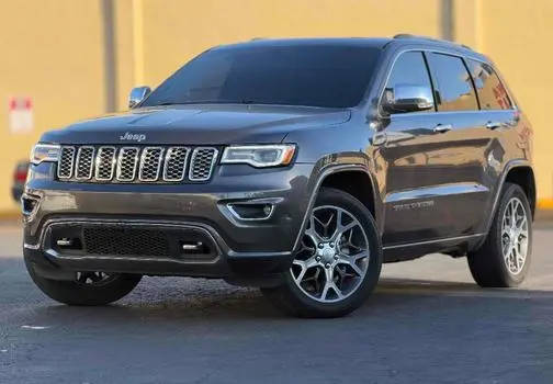 2019 Jeep Grand Cherokee Overland RWD photo