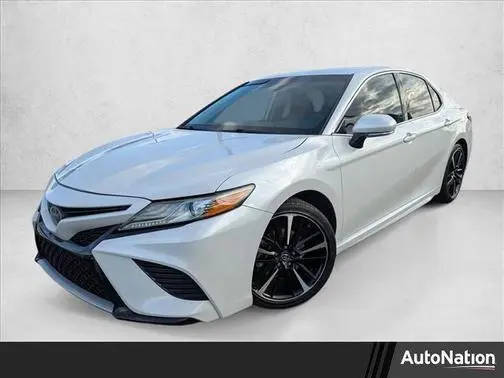 2019 Toyota Camry XSE FWD photo
