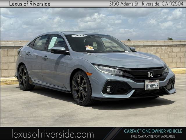 2019 Honda Civic Sport Touring FWD photo