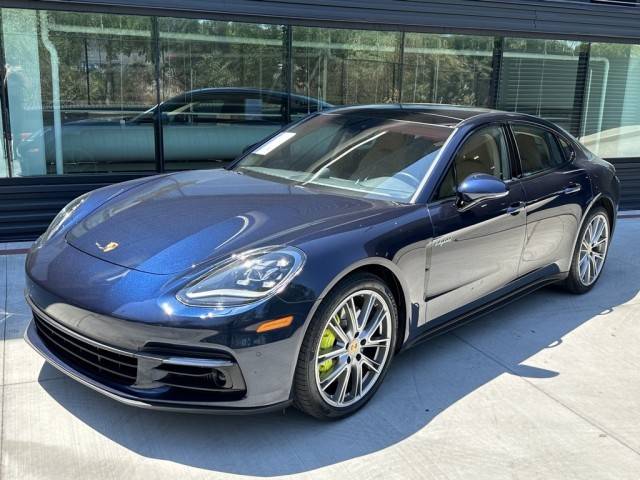 2019 Porsche Panamera 4 E-Hybrid AWD photo