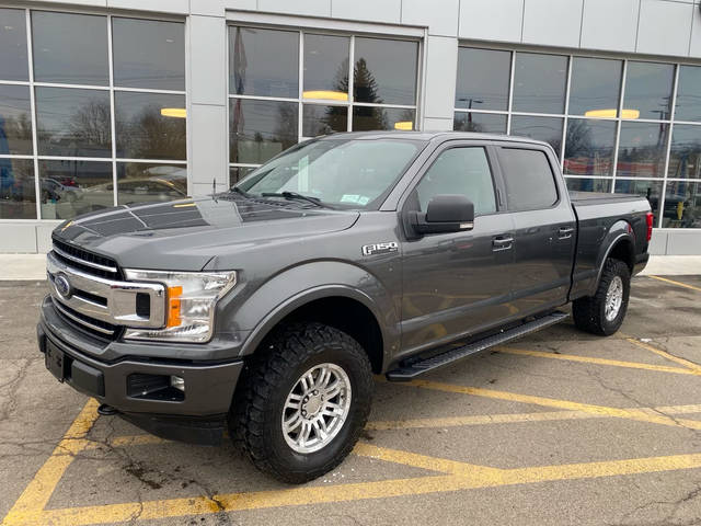 2019 Ford F-150 XLT 4WD photo