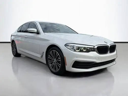 2019 BMW 5 Series 530i RWD photo