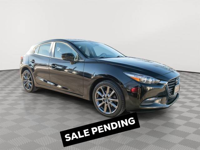 2018 Mazda 3 Touring FWD photo