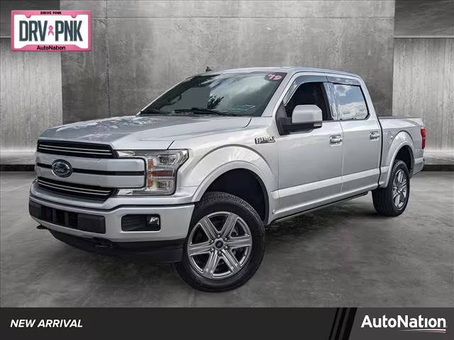 2019 Ford F-150 LARIAT 4WD photo