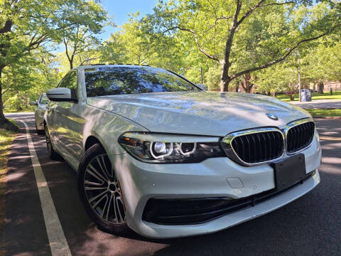 2019 BMW 5 Series 530i RWD photo