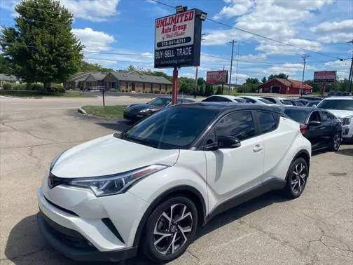 2019 Toyota C-HR XLE FWD photo