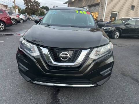 2017 Nissan Rogue SV AWD photo