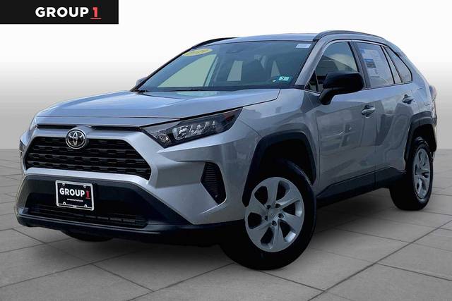 2019 Toyota RAV4 LE AWD photo
